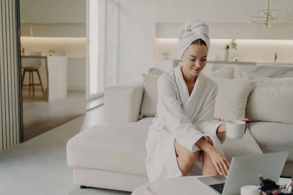 Quels sont les avantages d'avoir un canapé relax chez soi ?